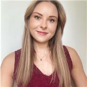 Je suis coach sportive diplômée d’Etat et je donne des cours particuliers adaptés à tous les niveaux et âges
