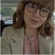 Studentessa al terzo anno di Medicina, diplomata con lode al liceo scientifico, offro ripetizioni online