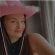 I have an English gcse, I am a very good writer and speaker and would love to help someone!