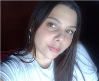 Estudiante de abogacía brinda clases destinadas a adolescentes, preuniversitario y universitario