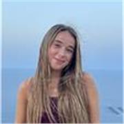 Estudiante de ADE+IMS en Deusto Business School en Donostia.