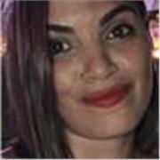 Profesora de Administración de Empresas, Marketing y Publicidad. 