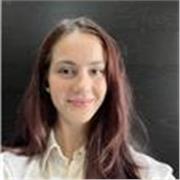 Me considero una persona muy vocacional, responsable y cariñosa, con una gran vocación. Daria clase a alumnos/as de primaria