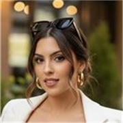 Profesora con mas de 5 años de experiencia orientada a todas las edades, desde niñ@s de 4 años a adultos.