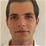 Ingeniero industrial graduado de la universidad Javeriana