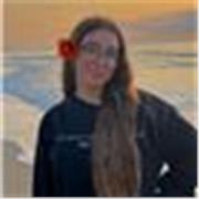 Profesora de matemáticas y/o inglés para niños de entre 5 y 12 años en Madrid con 1 año de experiencia.