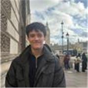 Estudiante de Física en tercer año, 4 años de experiencia en clases particulares