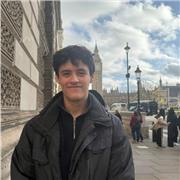 Estudiante de Física en tercer año, 4 años de experiencia en clases particulares