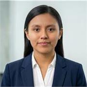 Profesora de Inglés nivel básico que imparte clases a personas de todas las edades que buscan aprender y superarse cada día