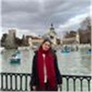 Profesora particular con mucha paciencia y disponibilidad por las tardes. Tengo experiencia impartiendo clases y cuidando niños. 