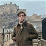 Estudiante de universidad. Alto interés y notas en historia. Puedo dar clases de historia, lengua, matematicas o ingles