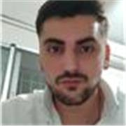 Mi nombre es José Antonio. Soy un estudiante de periodismo enamorado de la historia. Me gustaría dar clases a niños de primaria