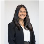 A postgraduate student at KCL, whose background is in the clinical/social sciences and public health.