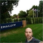 Profesor de informática y programación con amplia experiencia acompañando a estudiantes de primaria, secundaria y adultos. Enseño 