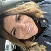 Sono qui per te, pronta ad ascoltarti e darti le miglior strategie per riuscire a fare i compiti autonomamente 