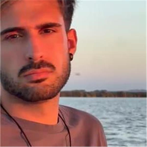 Graduado En Psicología Y Con Dotes Para Explicar Y Hacer Comprender ...