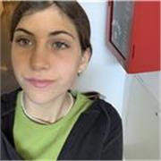 Ragazza liceale cerca valorò per fare ripetizioni a bambini delle elementare e delle medie