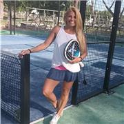 Entrenadora personal a domicilio imparte clases de preparación física y nutrición de acuerdo a tus objetivos
