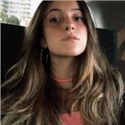 Laureanda in Economia e Commercio. Insegneró inglese, spagnolo e matematica, ai bambini delle elementari e scuole medie