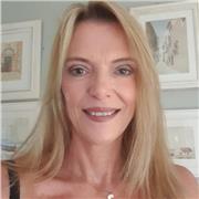 I am a TEFL-certified tutor and British citizen, as well as a native English speaker. I have studied English Language/ Literature.