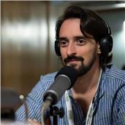 Sceneggiatore e romanziere offre lezioni di scrittura creativa