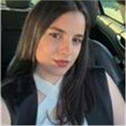 Offro lezioni private a bambini delle scuole elementari e medie, adattandole alle loro esigenze. 