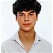 Estudiante de tercer curso de Ingeniería en Teconologías Industriales que le apasiona enseñar Mates y Física a chavales.