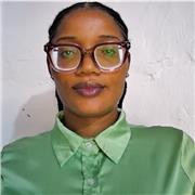 I give private online lessons tailored to your needs and level.