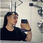 entrenadora de futbol apta hasta las categoria cadete.