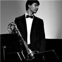 Titulado en grado superior ofrece clases trombón, instrumentos de viento y lenguaje musical