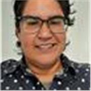 Maestra de español en línea para adolescentes y adultos