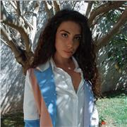 Insegnante di Italiano e storia, laurea magistrale in Filologia moderna. Ottima conoscenza dell’inglese. Doposcuola