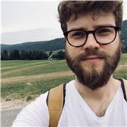 Formé en psychologie et aujourd’hui psychanalyste, je suis disponible pour aider et accompagner élèves et étudiants dans leurs parcours d’apprentissages