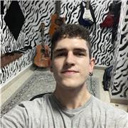 ¿Ganas de empezar o mejorar con la guitarra? ¡Aquí te espero!