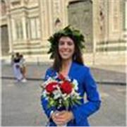 Sei alla ricerca di una professoressa giovane e competente? Contattami e diventerai un English pro!