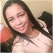 Profesora de naturales imparte clase a todas las edades