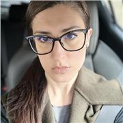 Laureata magistrale in “Scienze dello spettacolo e produzione multimediale” impartisce ripetizioni di letteratura italiana