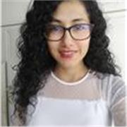 Spanish tutor teaching kids and teenagers