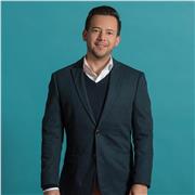 Licenciado en Ciencias Económicas y Director de Proyectos IT con más de 15 años de experiencia como profesor particular.