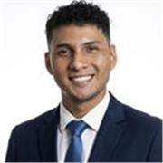 Licenciado en Comunicación, experiencia en el aérea deportiva, y charlas especializadas en colegio y universidades.