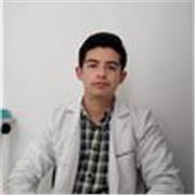 Médico residente de Medicina Interna ofrece clases online de Medicina con enfoque clínico y práctico