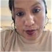 Profesora de Biologia imparte clases de todas las edades