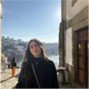 Maestra de Infantil y Primaria
 con formación y experiencia PT 
