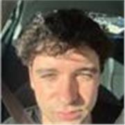 Soy un chico joven de 21 años recien salid del bachillerato cientifico y estoy opositando. Tengo facilidad para enseñar.