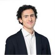 Laureato alla facoltà di Giurisprudenza con certificato FCE B2 ed esperienza all'estero offre lezioni e ripetizioni di inglese