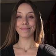 Apasionada de la educación a los más pequeños de la casa.