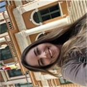 Professora de Reforço Escolar com foco em alfabetização, aprendizagem e desenvolvimento infantil