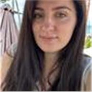 Enseignante d’anglais passionnée, méthodes interactives et apprentissage efficace