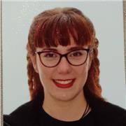 Profesora de Lengua Castellana y Literatura. Soy Trabajadora Social y he impartido clases a menores durante mi vida laboral