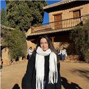 Me considero una persona simpática, responsable, y dispuesta a comprometerme con el aprendizaje de quien lo necesite.